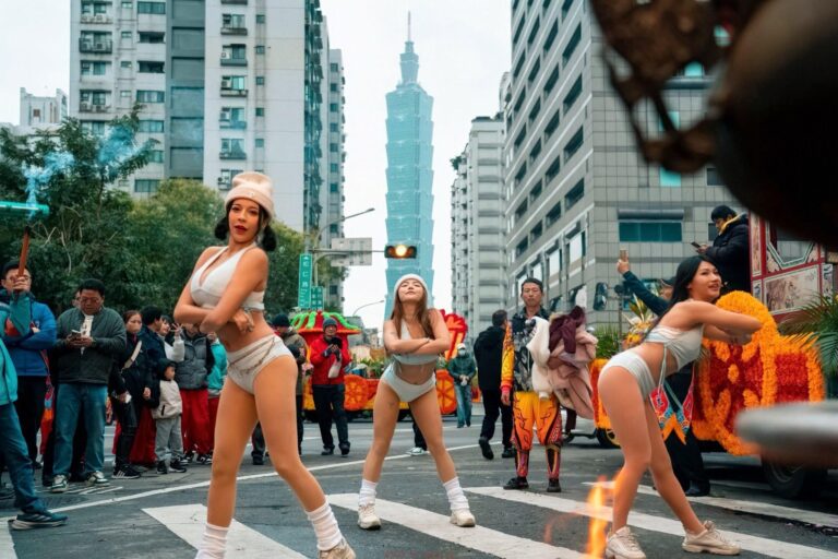 传说阿黛尔性爱视频流出