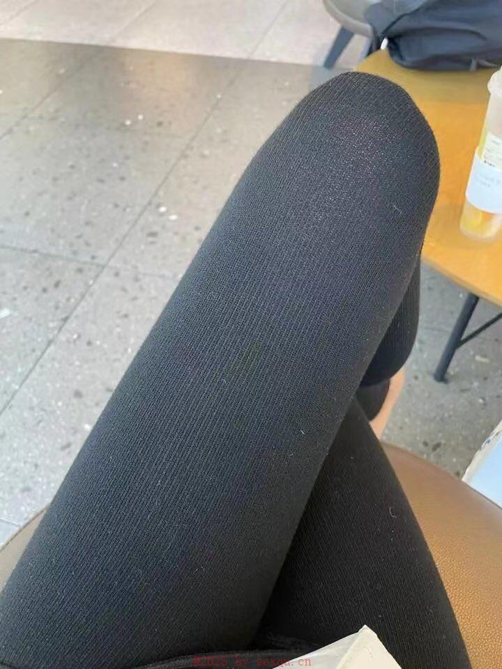 掌握更多的性爱技巧提升夫妻感情