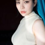 为大奶平反 胸大无脑没有科学依据