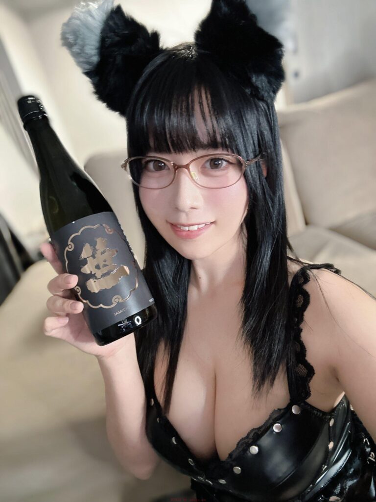 新婚夫妇打造最性福“洞房花烛夜”