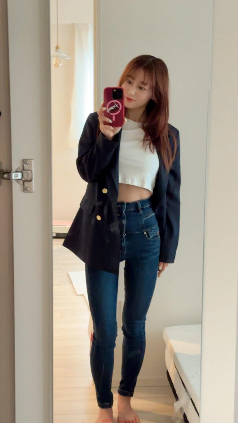 裹浴巾，若隐若现让男人很冲动