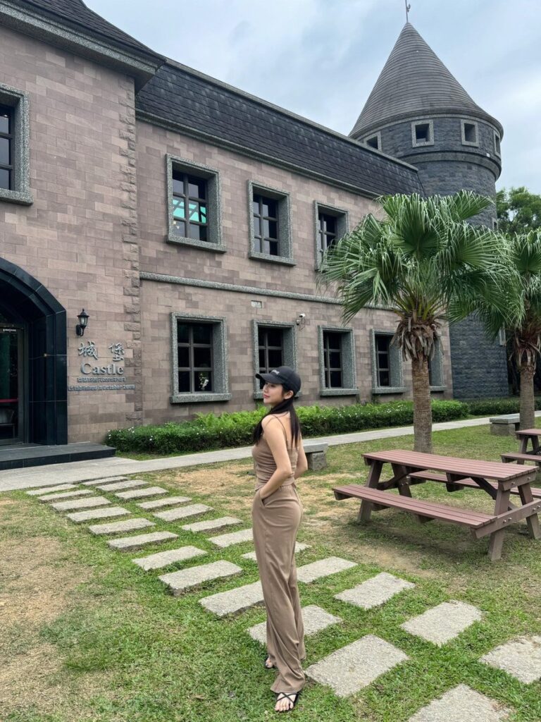 图示女上位性爱姿势的三种招数