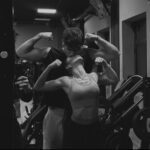 乳交mm性高潮怎么玩 丰满乳房摩擦丁丁超爽体验