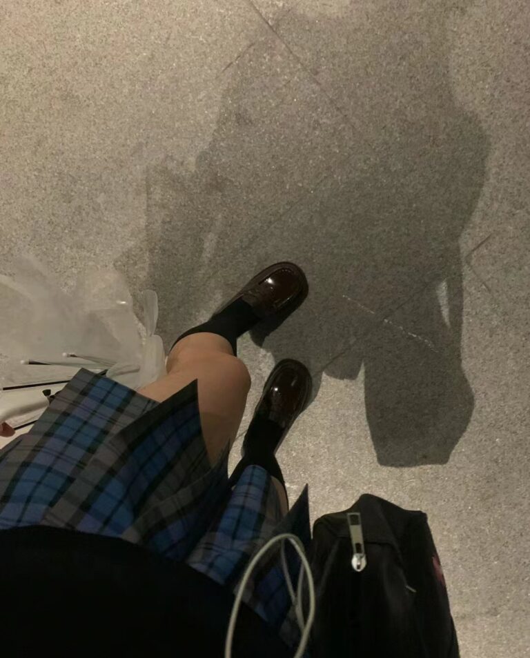 女人抚摸男人私密地方的性技巧大全